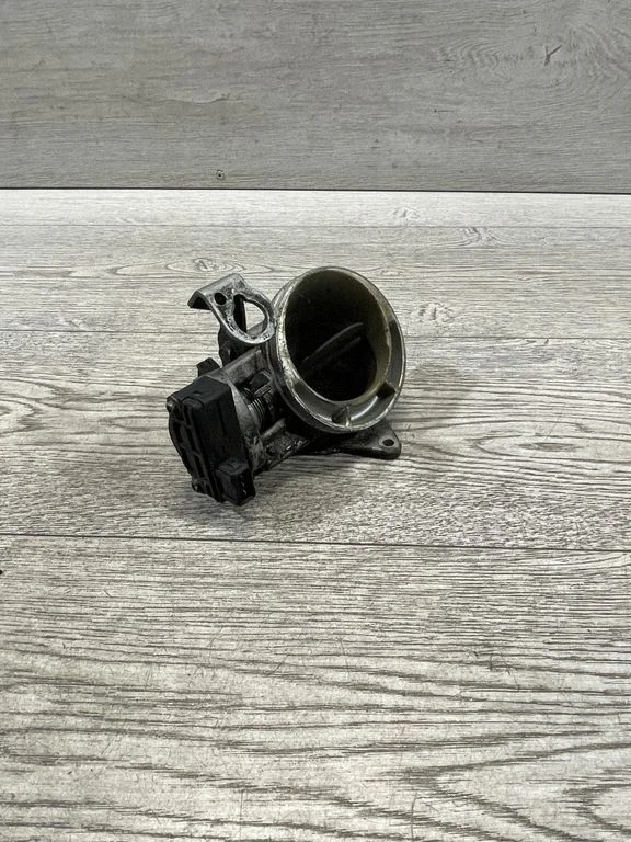 Throttle valve – BMW 5 Series E39 (1996-2003)