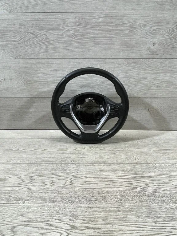 Steering wheel – BMW 1 Series F20 F21 (2011-2019)