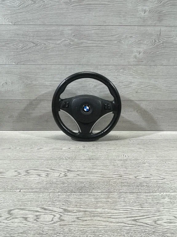 Steering wheel – BMW 3 Series E90 E91 (2005-2012)