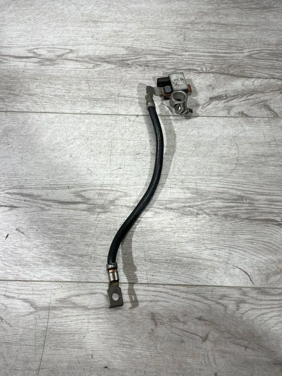 Mīnusa vads (akumulatora) – BMW 3. sērija E90 E91 (2005-2012)