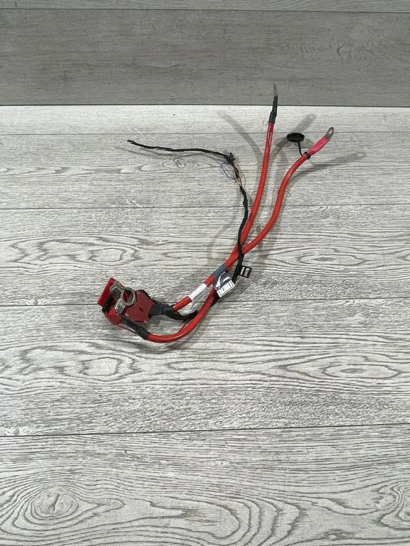 Plusa vads (akumulatora) – BMW 1. sērija F20 F21 (2011-2019)