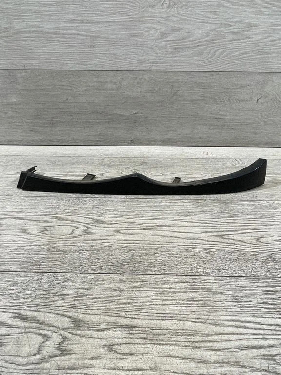 Priekšējā luktura apdare 7030553