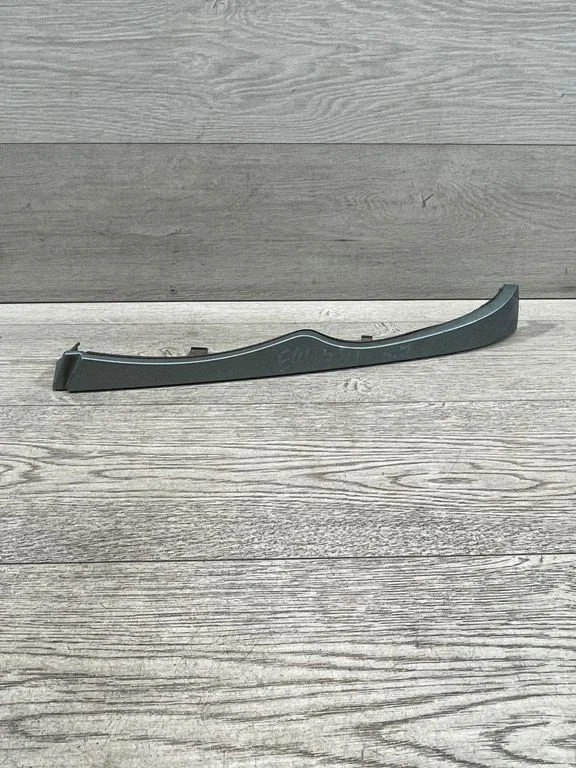 Listwa pod reflektorem – BMW Seria 3 E46 (1998-2005)