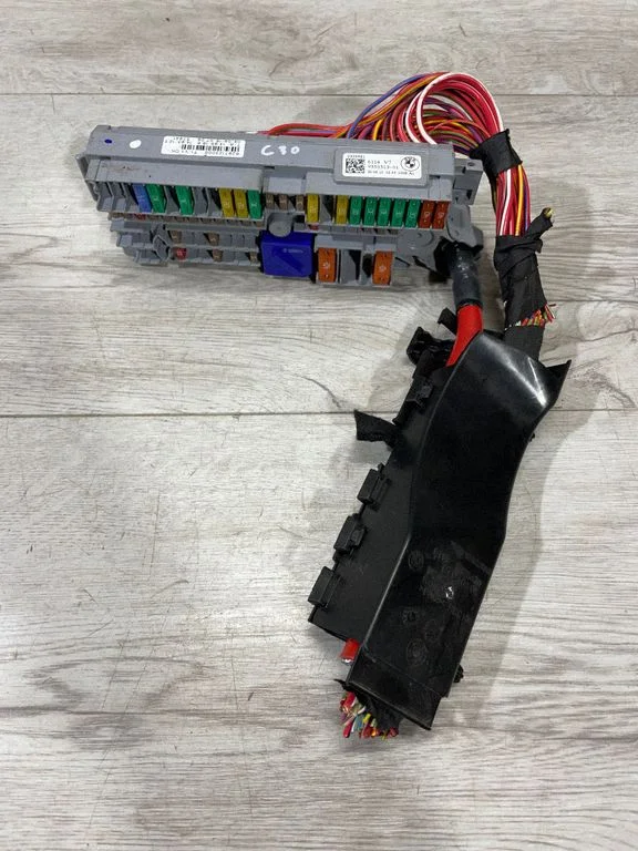 Fuse box set 9350313 – BMW 7 Series G11 G12 (2015-2022)