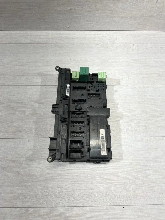 Moduł bezpieczników 8380407