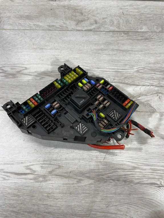 Fuse module – BMW X3 F25 (2010-2017)