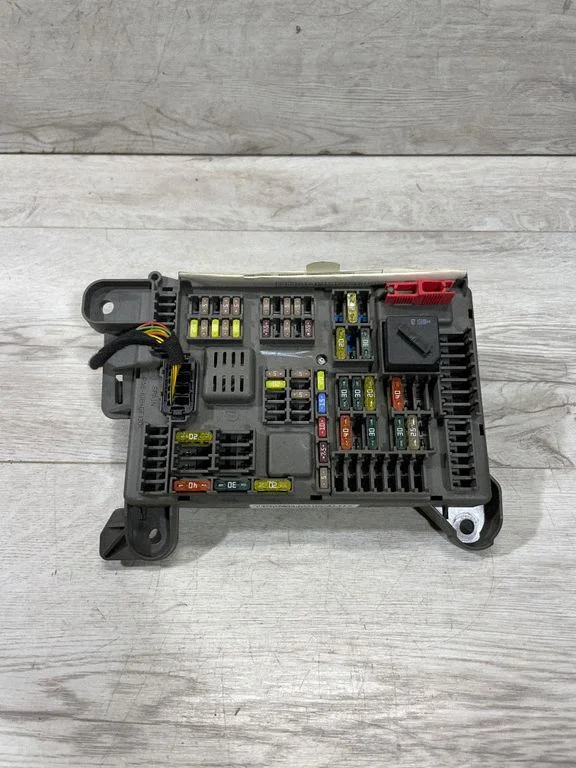 Fuse module – BMW X5 E70 (2006-2013)