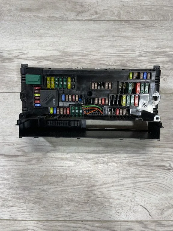Drošinātāju bloks – BMW X3 F25 (2010-2017)