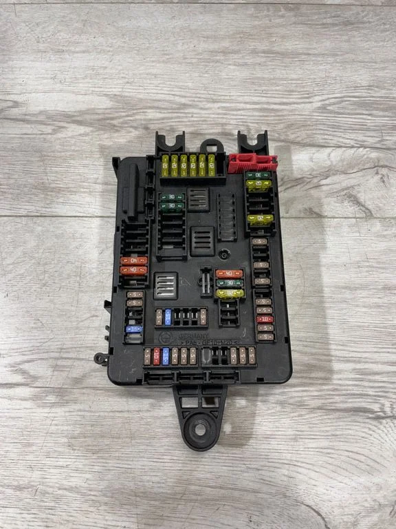 Kaitsmeplokk – BMW 1-seeria F20 F21 (2011-2019)