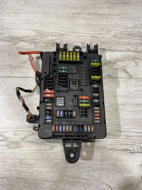 Kaitsmeplokk – BMW 1-seeria F20 F21 (2011-2019)