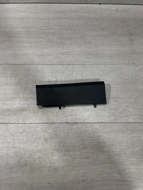 Other interior part 159764300c – Tesla Model 3 (2017-)