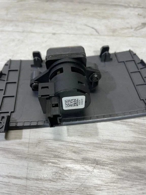 Other interior part 151677900C – Tesla Model 3 (2017-)