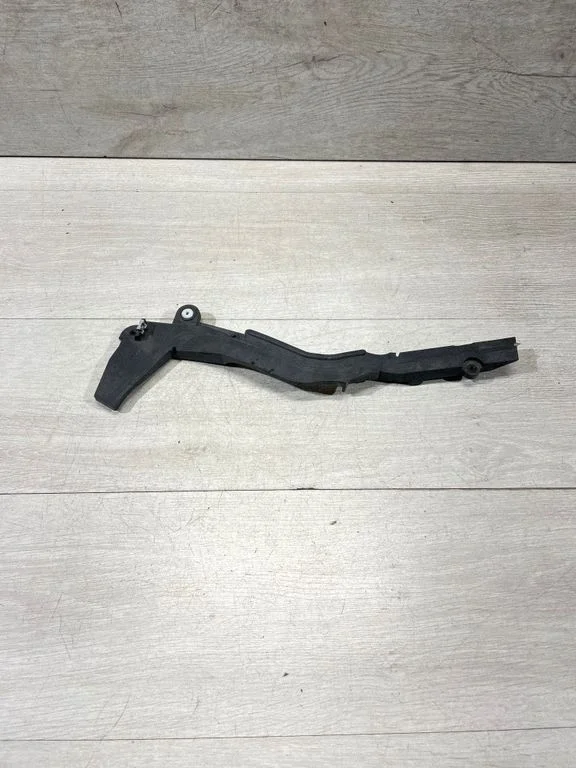 Cita motora nodalījuma detaļa 6991231