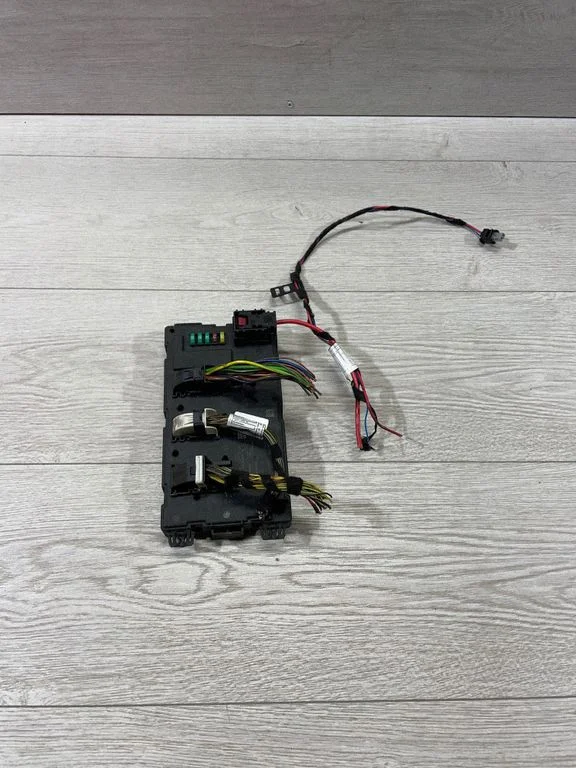 Comfort/convenience module 9329701