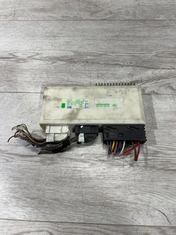 Comfort/convenience module – BMW 5 Series E39 (1996-2003)
