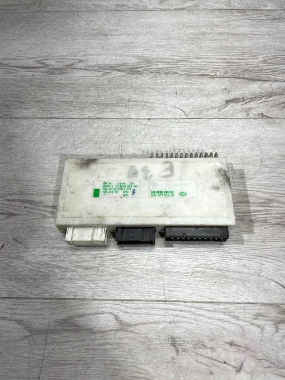 Comfort/convenience module – BMW 5 Series E39 (1996-2003)