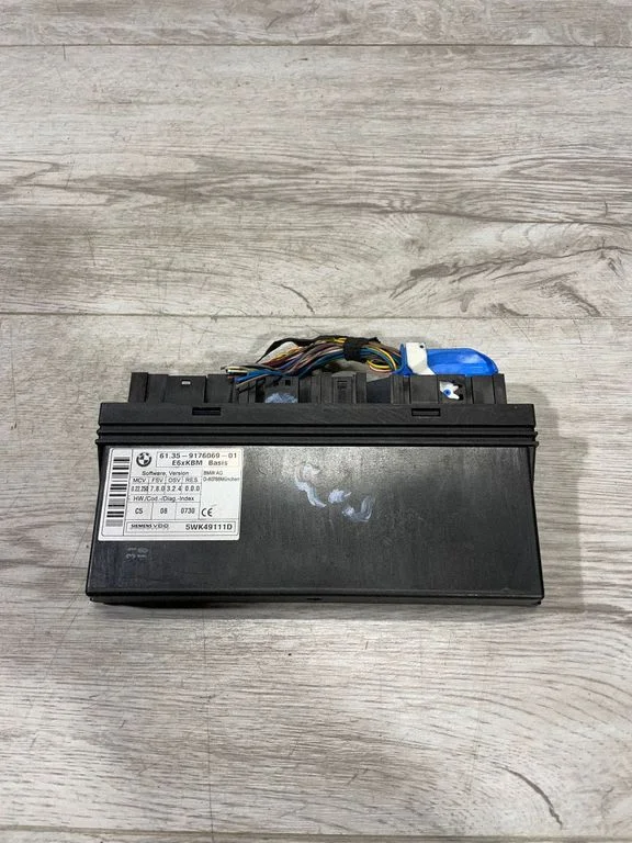 Comfort/convenience module – BMW 5 Series E60 E61 (2004-2010)