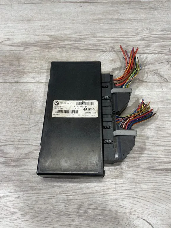 Comfort/convenience module – BMW 5 Series E60 E61 (2004-2010)