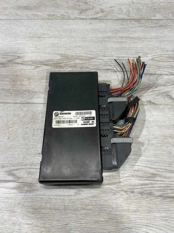 Komforta modulis – BMW 5. sērija E60 E61 (2004-2010)