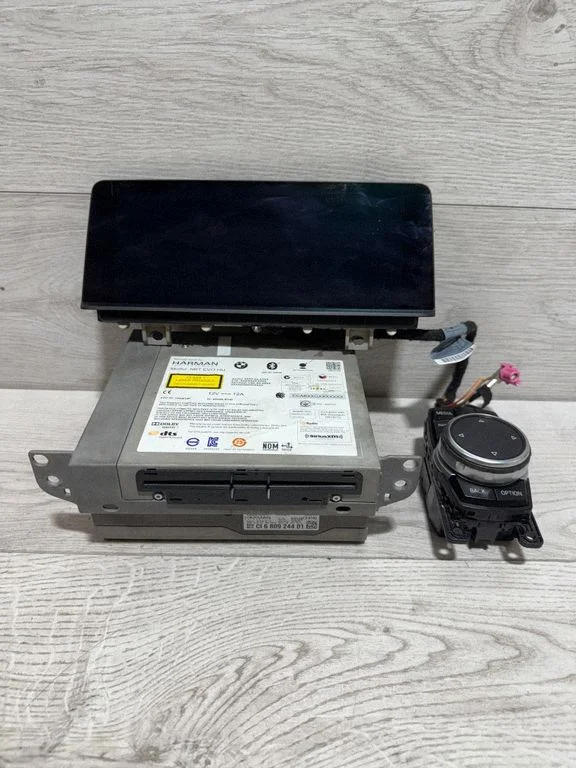 Radio/CD/DVD atskaņotājs/navigācija – BMW 4. sērija F32 F33 (2013-2020)