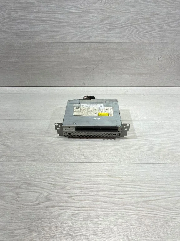 Radio/CD/DVD atskaņotājs/navigācija 8792148