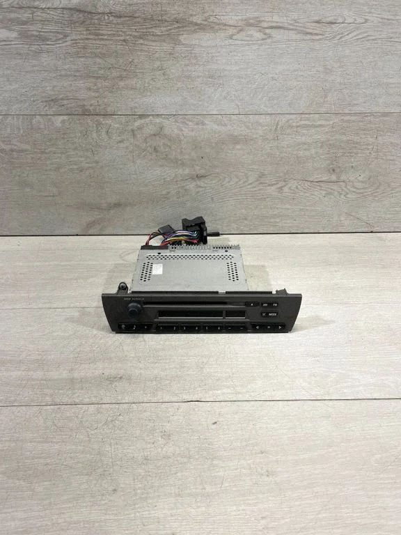 Radio/CD/DVD/GPS head unit 6512693562