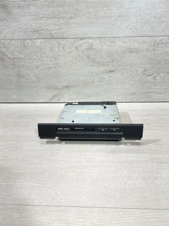 Radio, odtwarzacz CD/DVD, nawigacja 65128377006