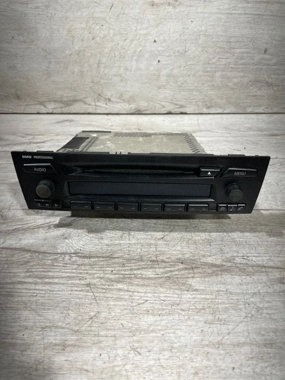 Radio/CD/DVD atskaņotājs/navigācija 6975013