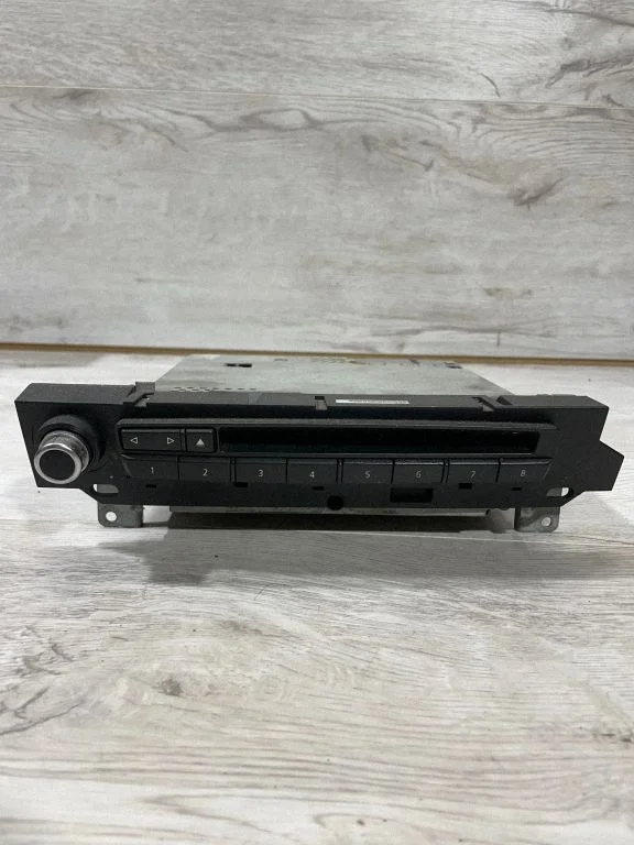 Radio/CD/DVD/GPS head unit – BMW 5 Series E60 E61 (2004-2010)