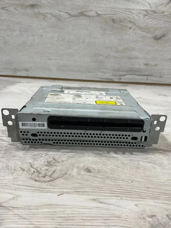 Radio/CD/DVD/GPS head unit – BMW 3 Series F30 F35 F31 (2012-2018)