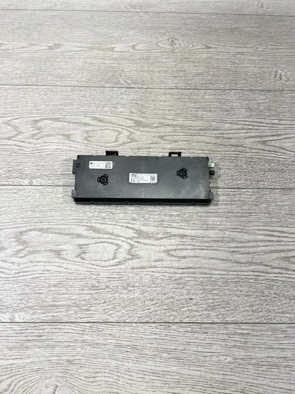 Aerial antenna amplifier – BMW X3 F25 (2010-2017)