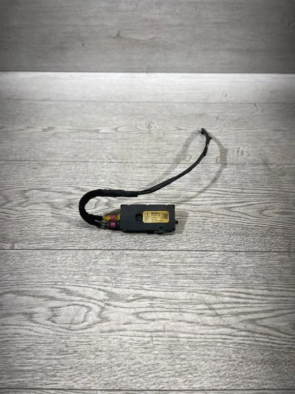 Antenas pastiprinātājs – BMW 5. sērija G30 G31 G38 (2016-)