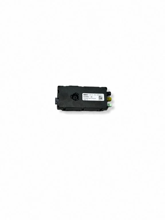 Aerial antenna amplifier – BMW 1 Series F20 F21 (2011-2019)