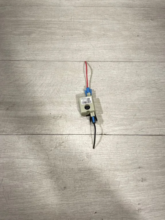 Antenas pastiprinātājs 9118262