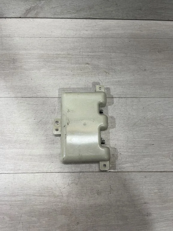 Antenas pastiprinātājs – BMW 6. sērija E63 E64 (2002-2010)