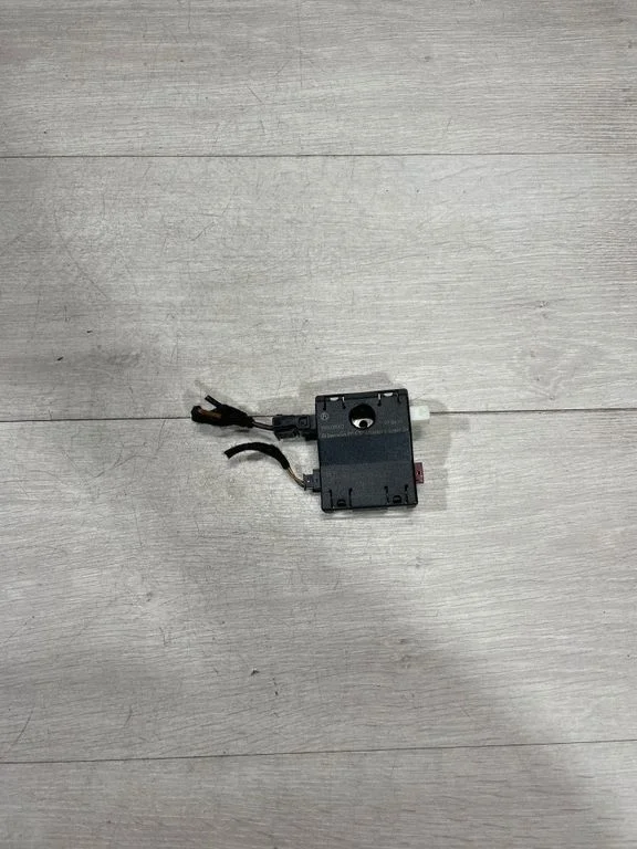 Aerial antenna amplifier – BMW 3 Series E90 E91 (2005-2012)
