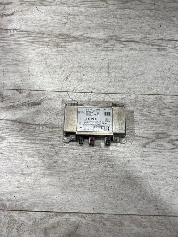 Antenas pastiprinātājs – BMW X5 E53 (1999-2006)