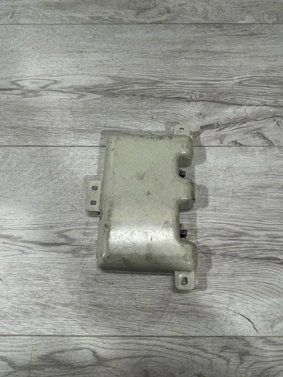 Antenni võimendi – BMW 6-seeria E63 E64 (2002-2010)