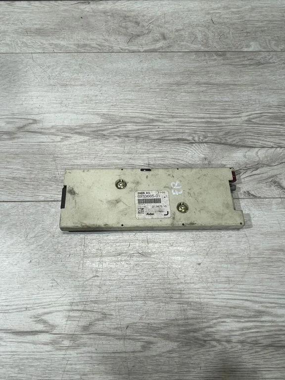 Antenni võimendi – BMW 7-seeria E65 E66 (2001-2008)