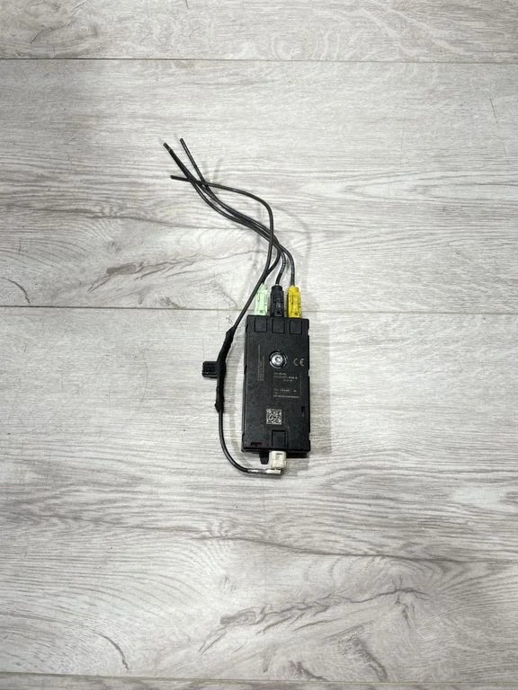 Aerial antenna amplifier – BMW 1 Series F40 (2019-2023)