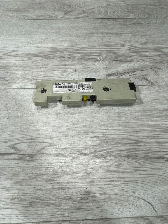 Antenas pastiprinātājs – BMW 3. sērija E92 E93 (2005-2014)
