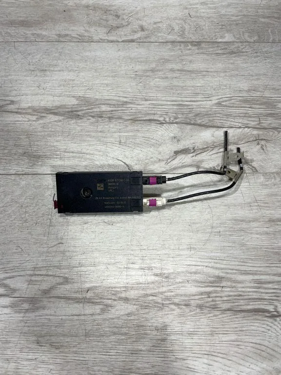 Antenas pastiprinātājs – BMW 4. sērija F32 F33 (2013-2020)