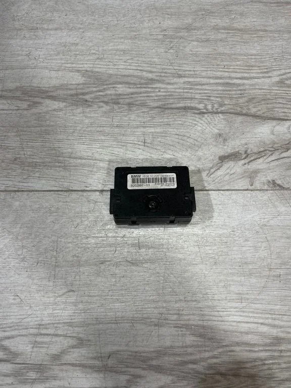 Aerial antenna amplifier – BMW X3 F25 (2010-2017)