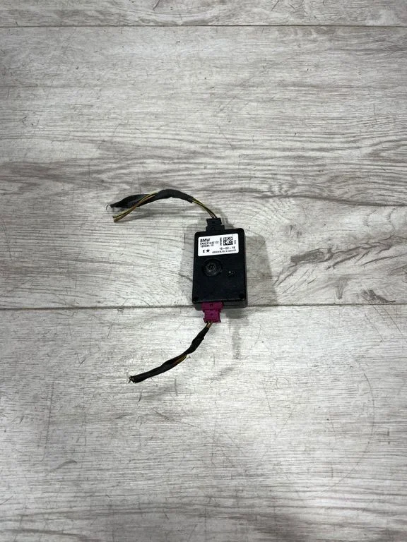 Antenas pastiprinātājs 9231442 – BMW 4. sērija F32 F33 (2013-2020)