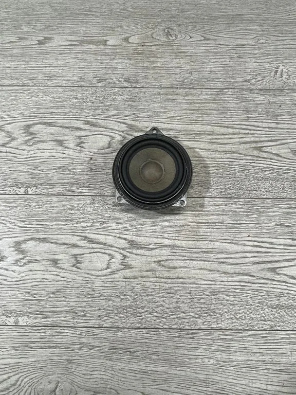 Front door speaker – BMW 3 Series E92 E93 (2005-2014)