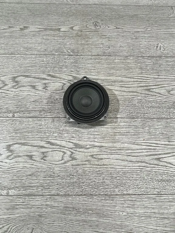 Front door speaker – BMW 3 Series E90 E91 (2005-2012)