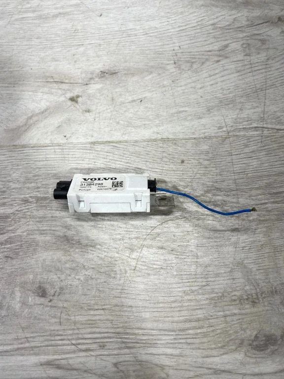Wzmacniacz antenowy 31384298 – Volvo XC90 (2014-)
