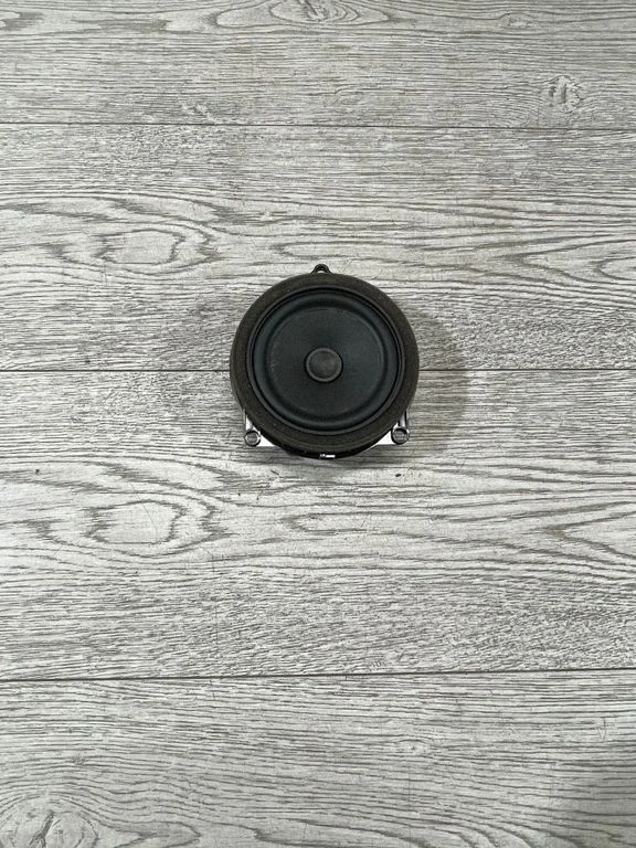 Front door speaker – BMW 4 Series F36 Gran coupe (2014-2017)