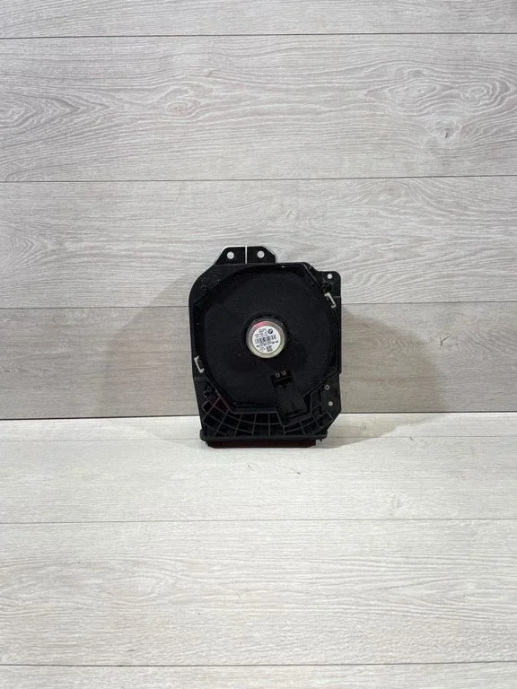 Subwoofer speaker 9210148