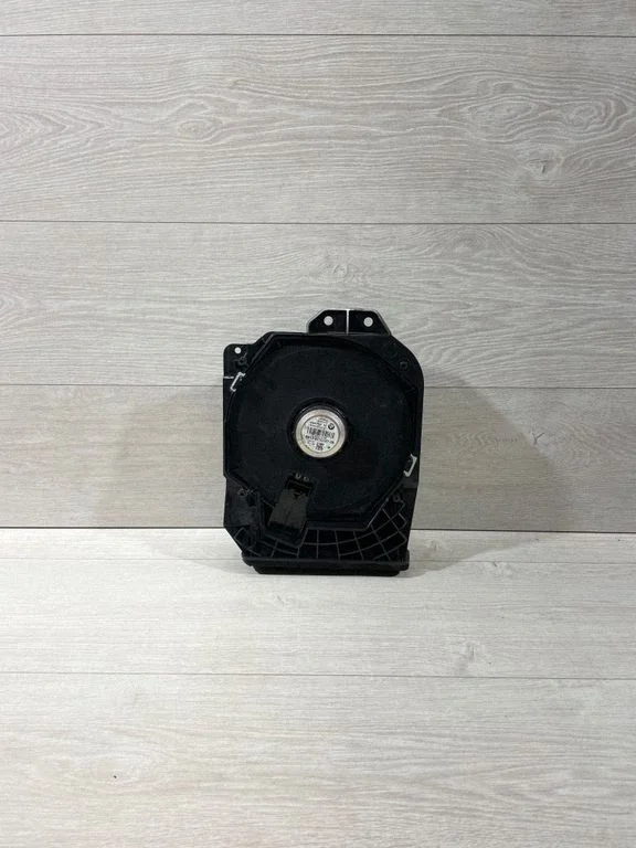 Subwoofer speaker 9210147